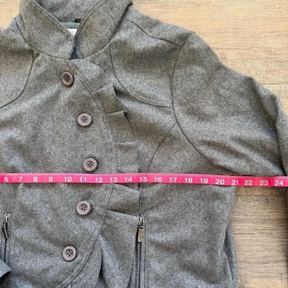 Oleg Cassini Gray Wool Blend Ruffle Front Funnel Neck Coat – Plus Size 1X - Picture 4 of 7